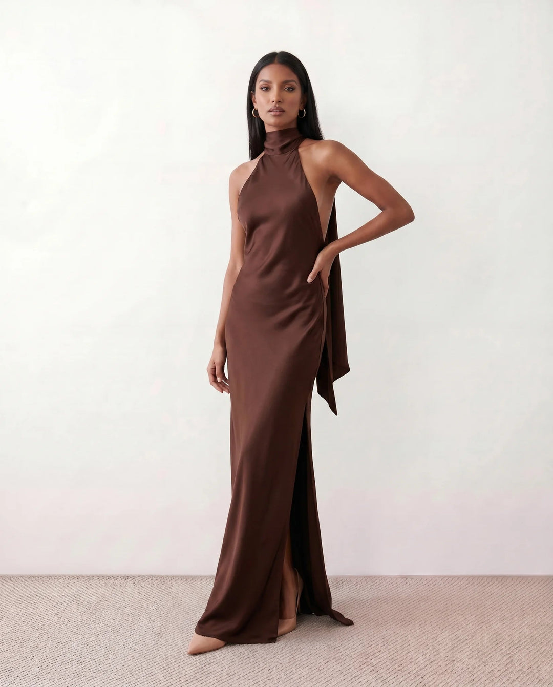 Saoirse | Satin Halter Open-Back Maxi Dress