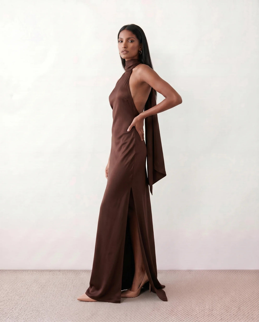 Saoirse | Satin Halter Open-Back Maxi Dress